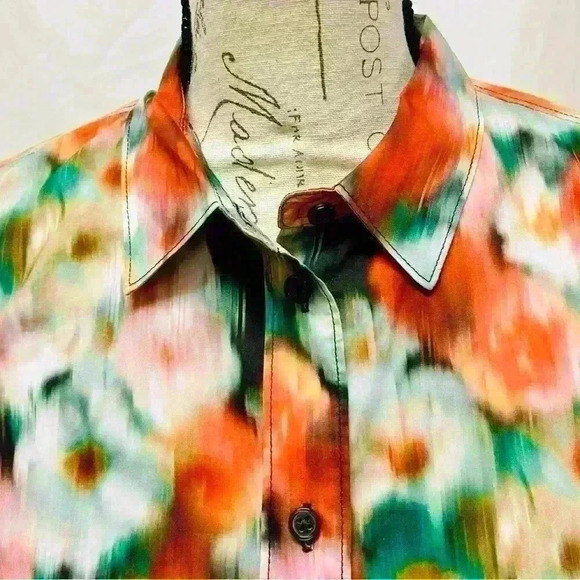 J. Crew  Liberty Arts Hazy Days Floral Print
Slim Fit Button Down Size 6 - Picture 5 of 16